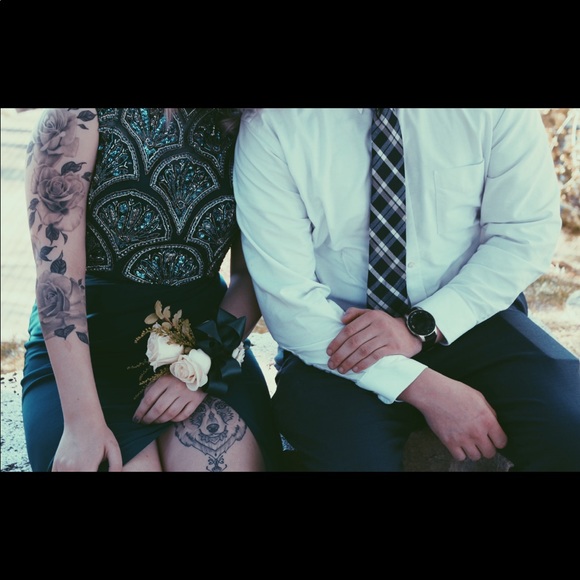 Prom Dress - Picture 2 of 6